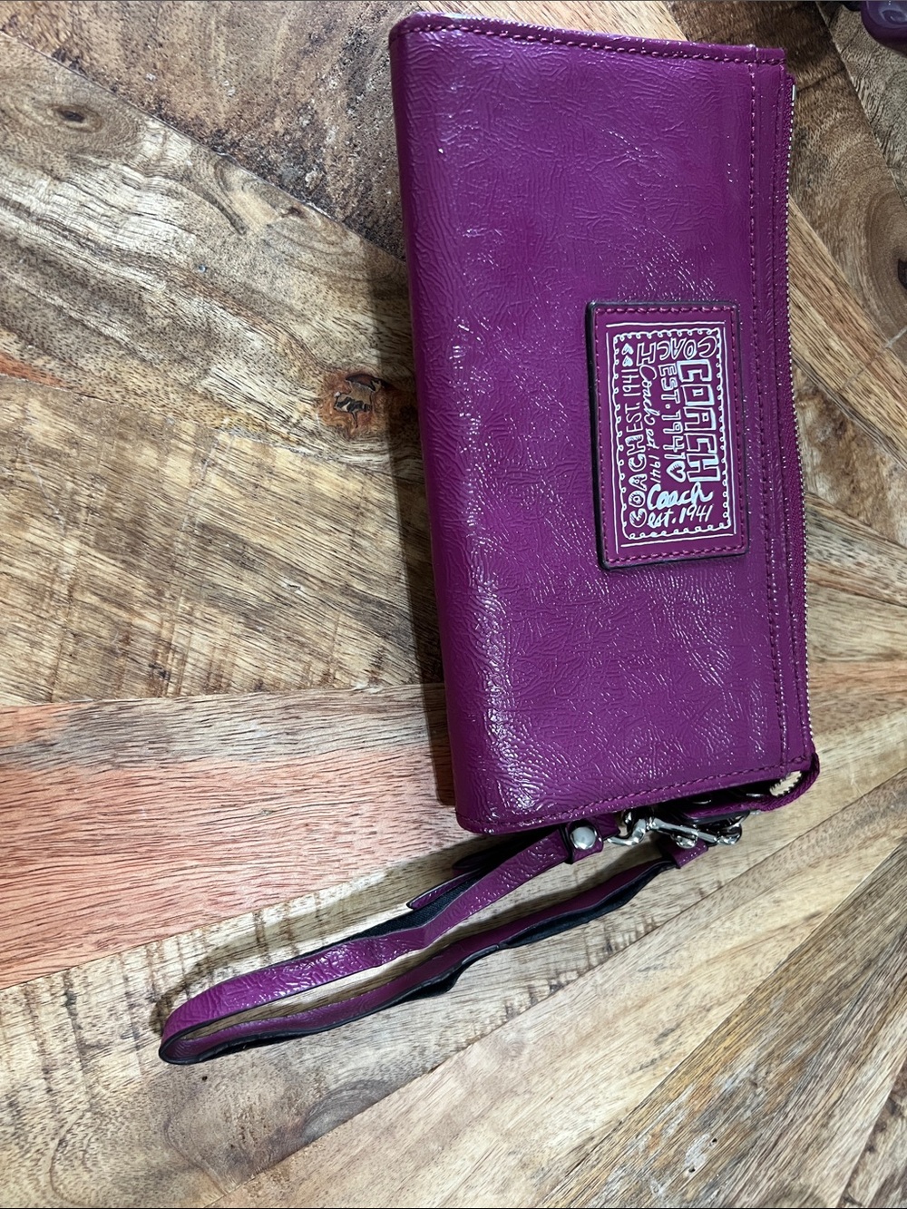 Coach Poppy Wristlet Wallet